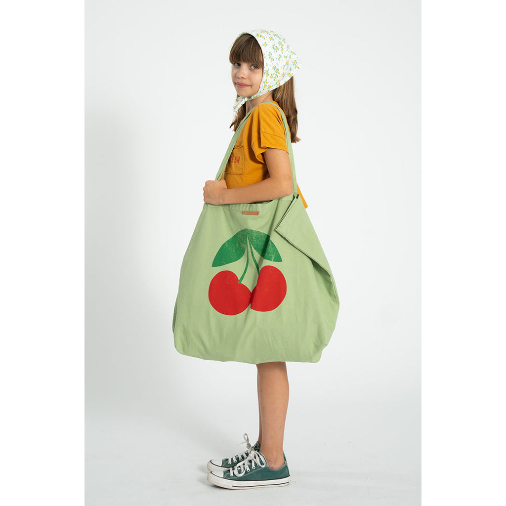 XL Logo Tasche light olive w/ cherry print