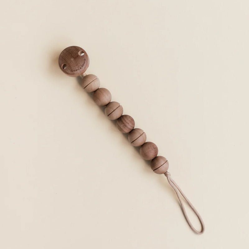 Speen en Koord Pacifier Clip Onno Walnut bei Yay Kids