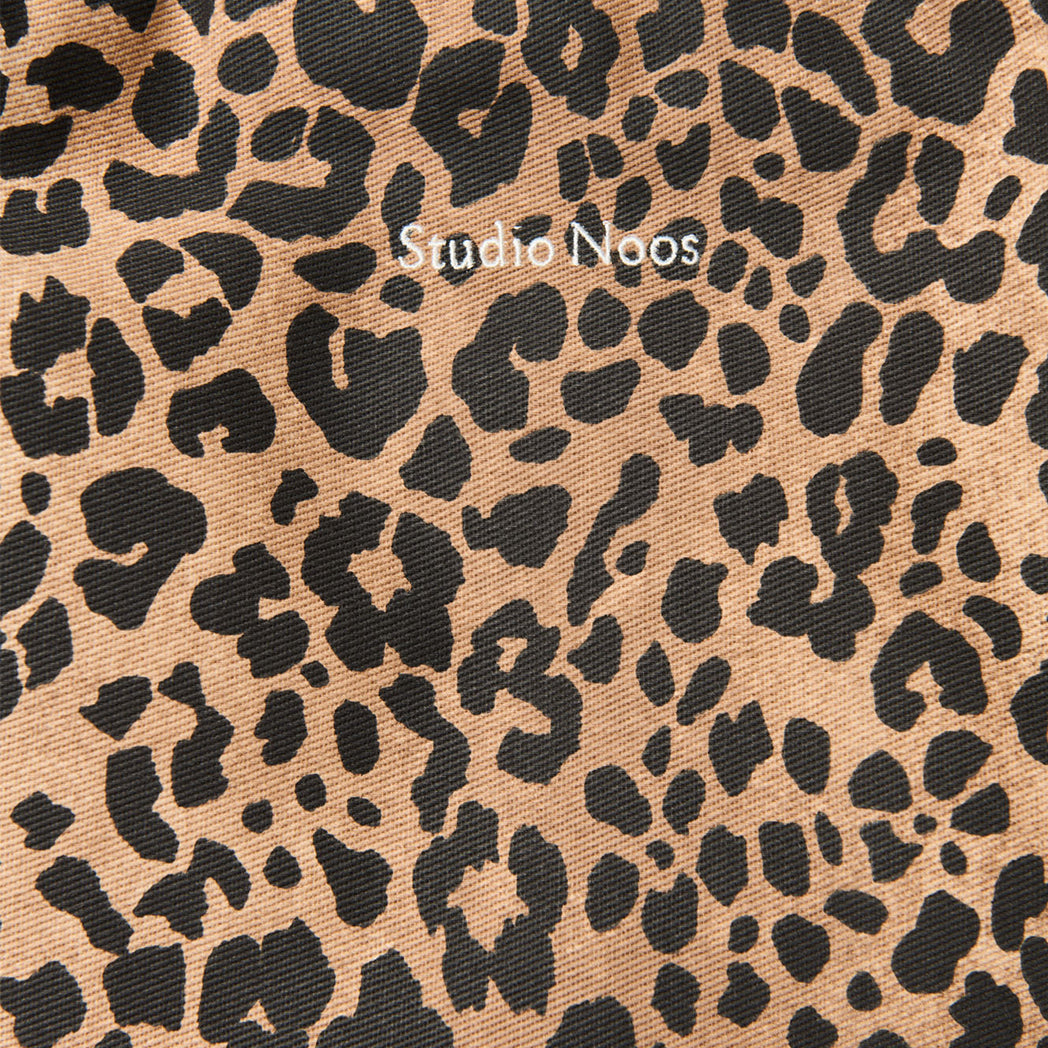 Studio Noos Tragetasche Mom Bag Soft Cotton Brown Leopard bei Yay Kids
