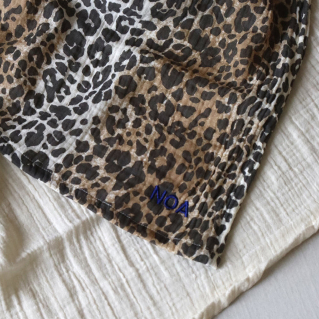 Studio Noos Mulltuch Leopard Large 120 x 120 cm bei Yay Kids