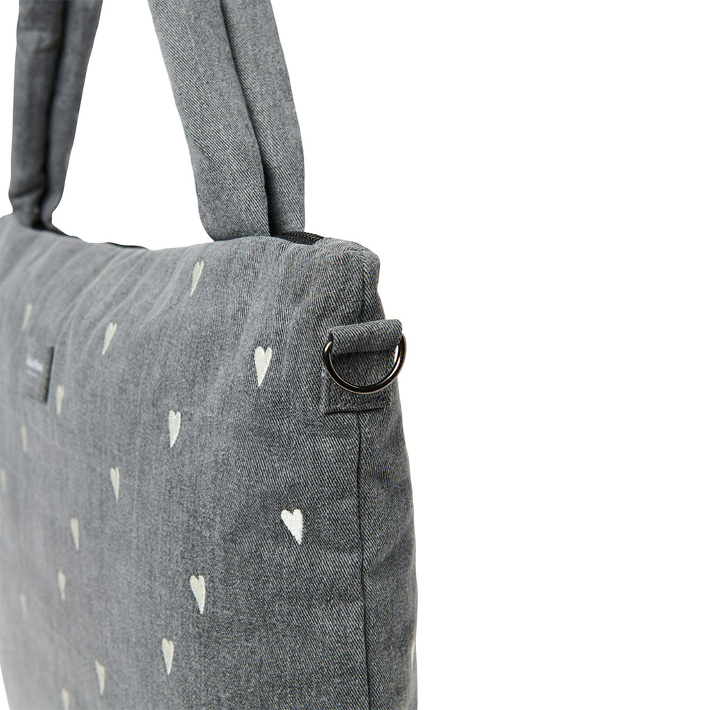 Studio Noos Wickeltasche "Diaper Bag" Grey Denim Hearts bei Yay Kids