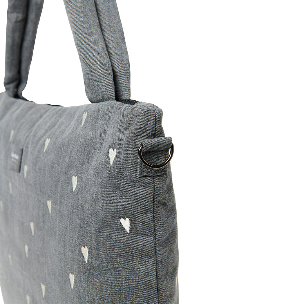 Studio Noos Wickeltasche "Diaper Bag" Grey Denim Hearts bei Yay Kids