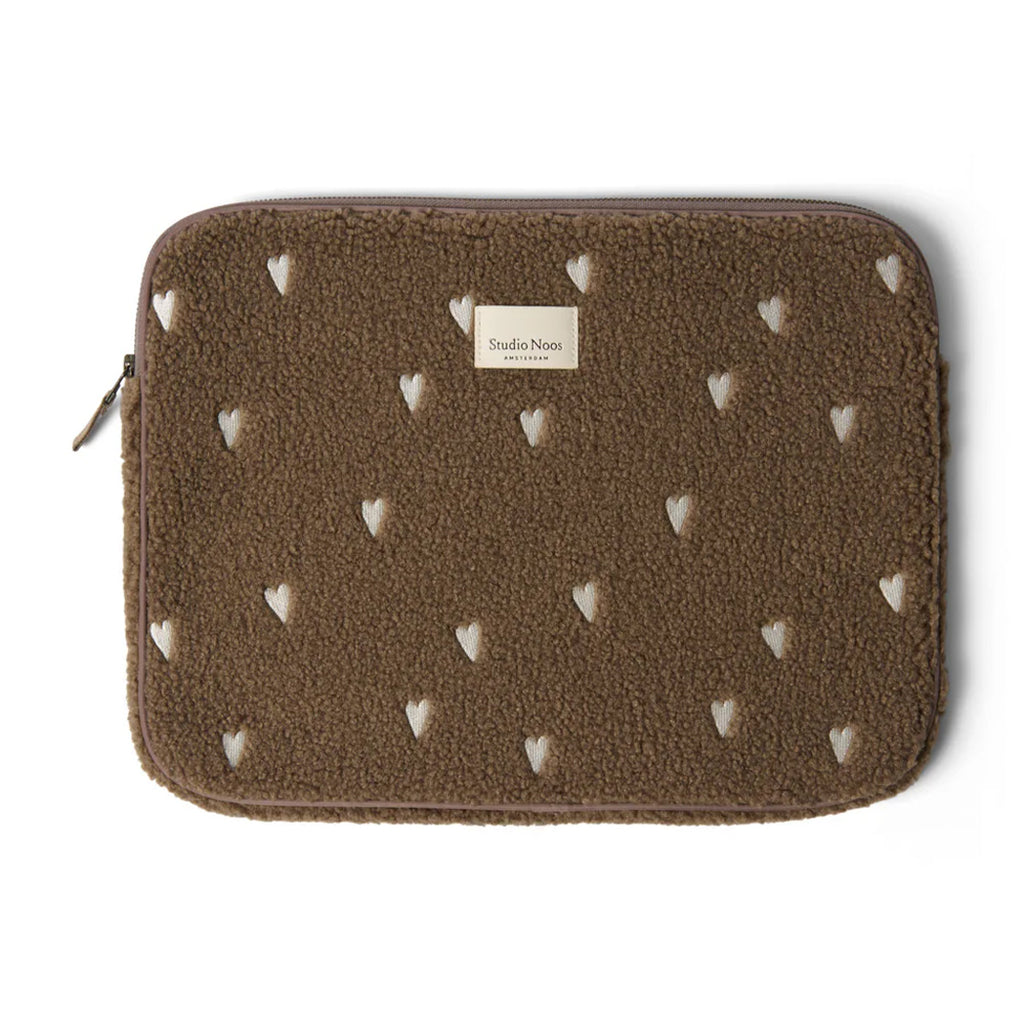 Studio Noos Teddy Hearts Laptop Sleeve Brown 15 Inch bei Yay Kids