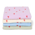 Studio Noos Swaddle Hearts Light Blue 120 x 120 cm bei Yay Kids