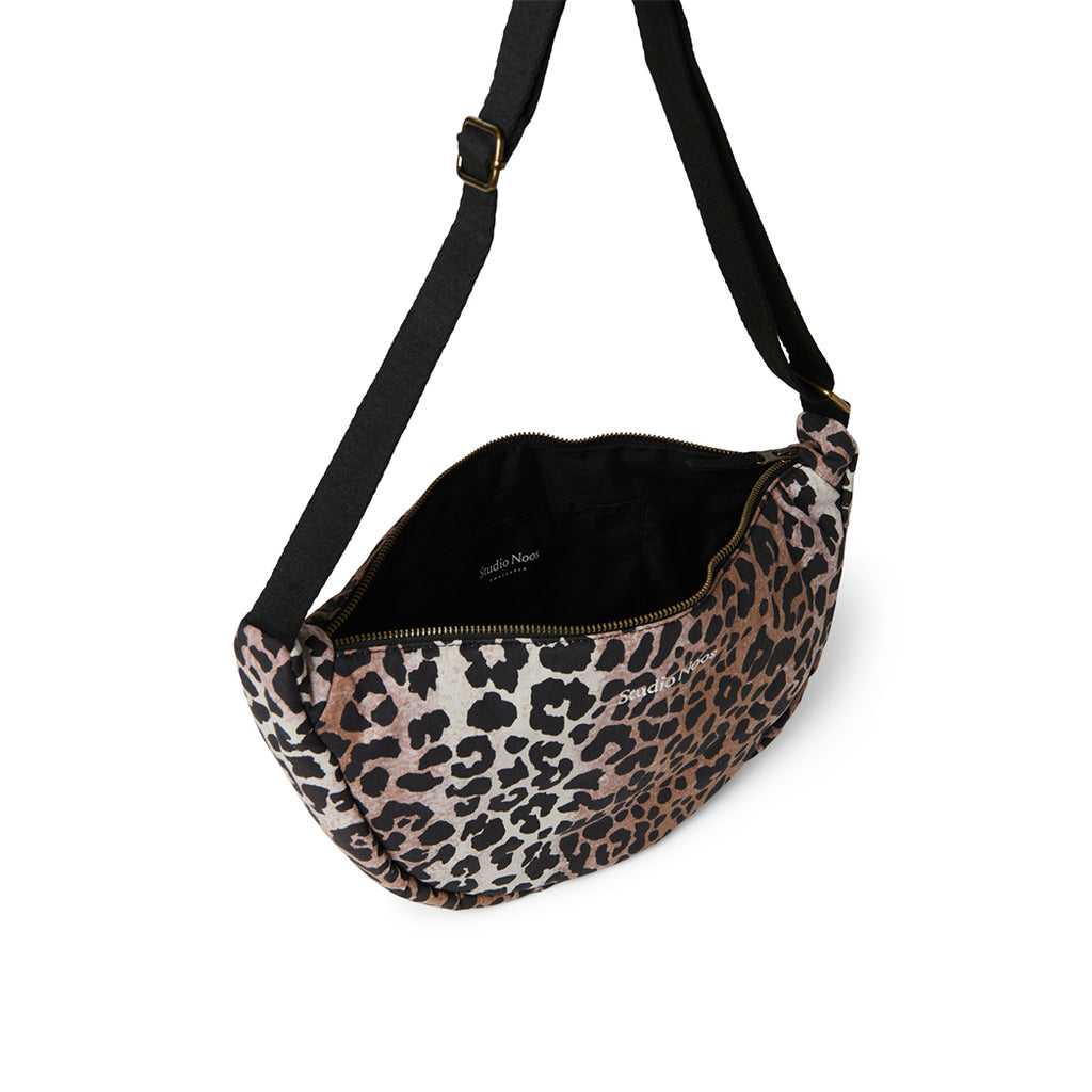 Studio Noos Adult Fanny Pack Soft Cotton Hazel Leopard bei Yay Kids