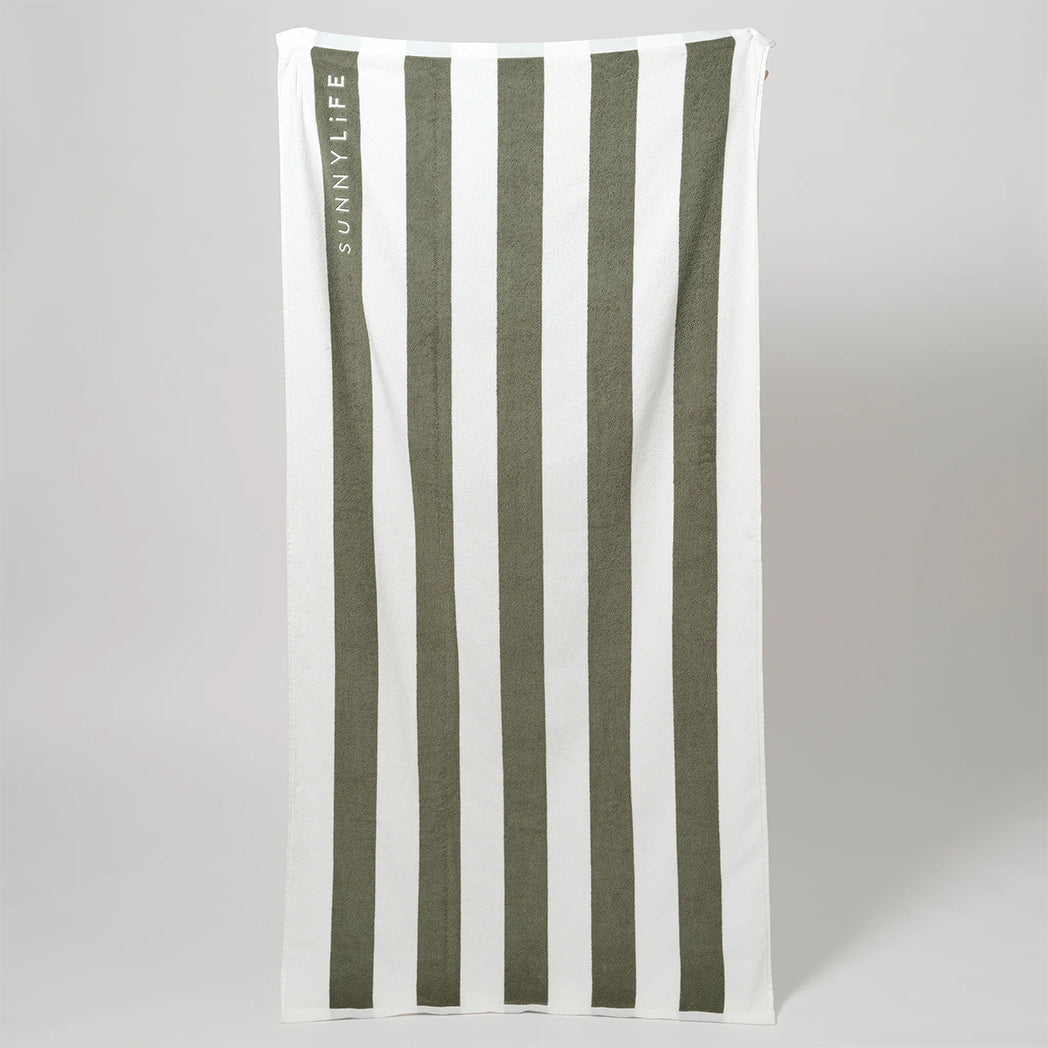 Sunnylife Strandtuch The Vacay Olive Stripe bei Yay Kids