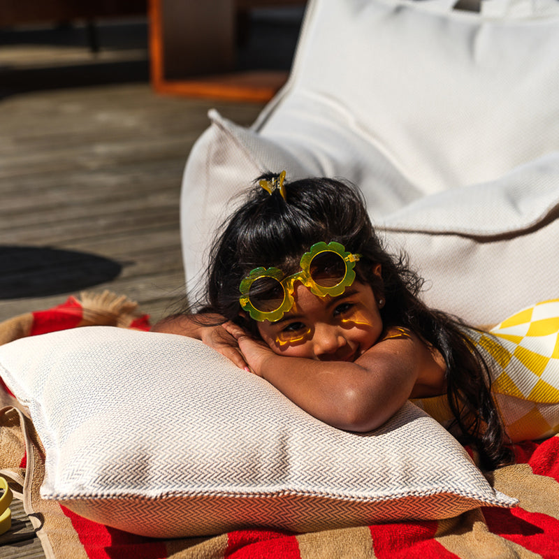 Wigiwama Outdoor Block Kissen Terra bei Yay Kids