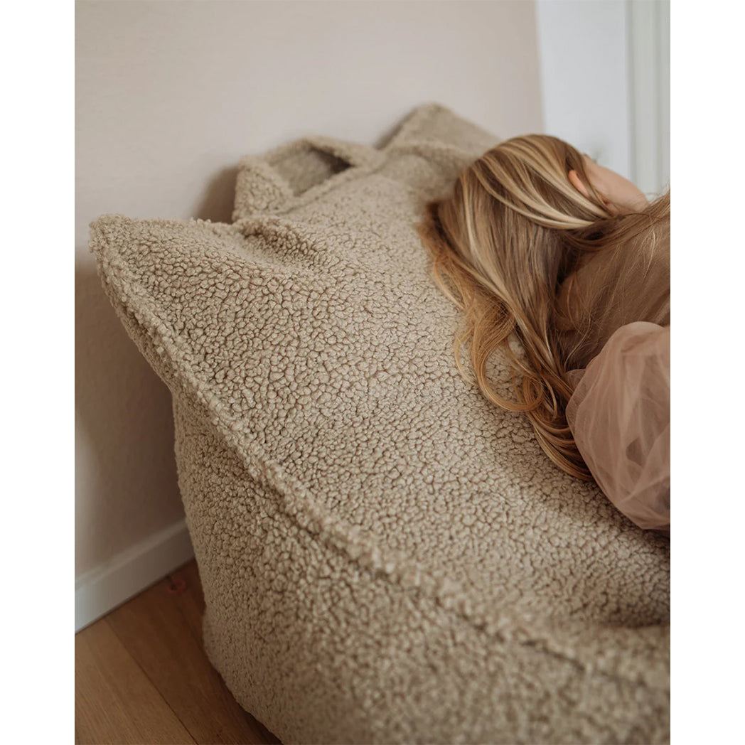 Wigiwama Kinder Sitzsack Teddy Collection in sechs Farben bei Yay Kids