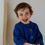 Yuki Kidswear Kinder Strick Cardigan Raglan Blueberry bei Yay Kids