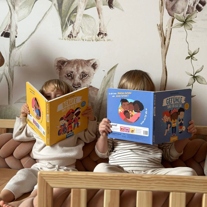 Zuckerssüss Verlag Buch Berufe sind für alle da! bei Yay Kids