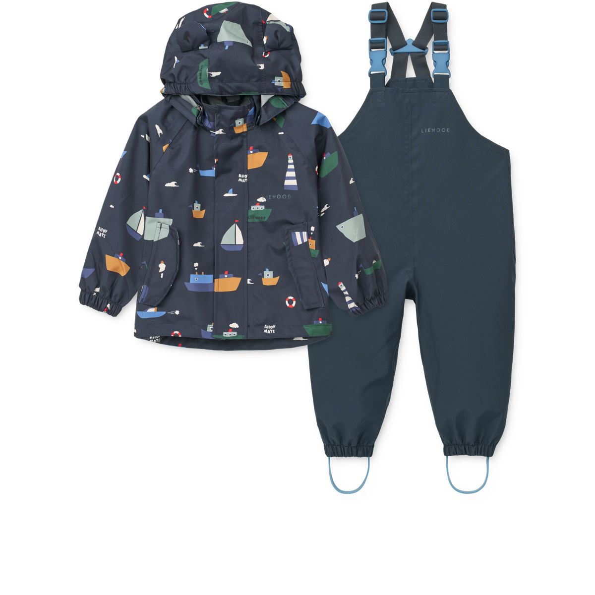 Regenset Manu Sailing