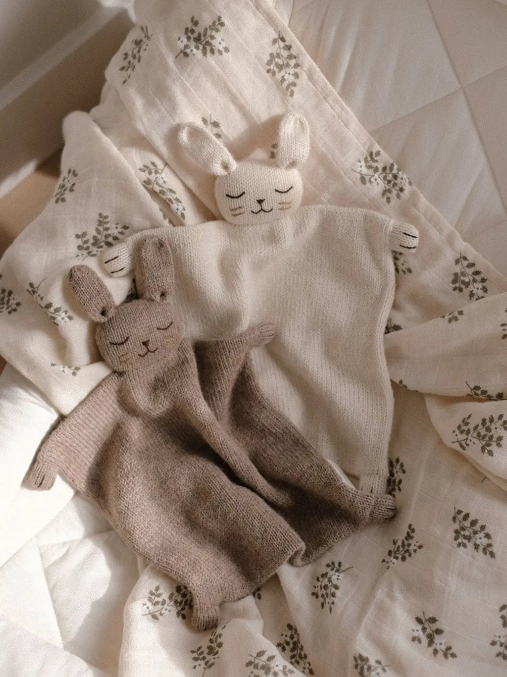 Gestricktes Schmusetuch Hase Creme