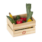 Maileg Holzkiste mit handbemaltem Miniatur Obst und Gemüse aus Polyresin und Holz für Puppenhaus und Kaufladen.