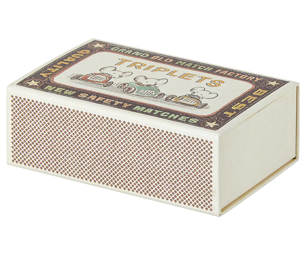 Twins "Baby Mouse" in Matchbox