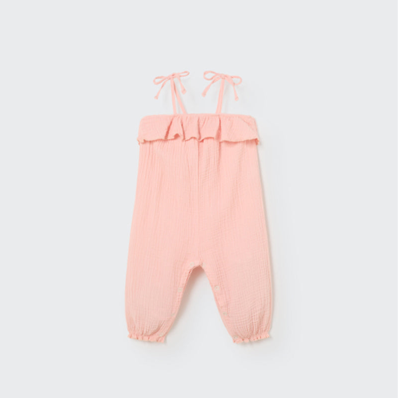 Cozmo Organic Soft Gauze Flounce Baby Jumpsuit crystal pink bei Yay Kids