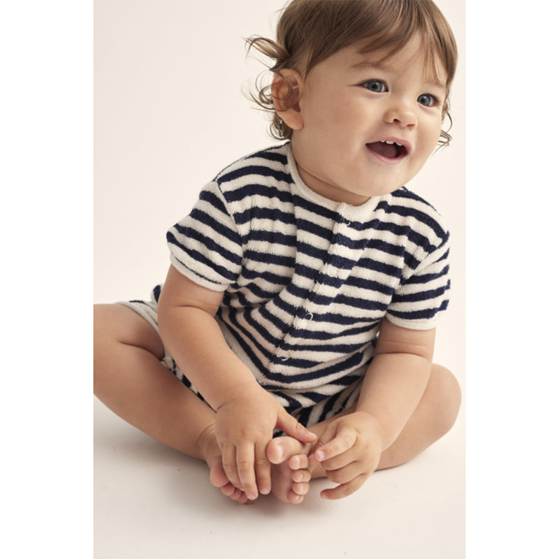 Cozmo Terry Baby Jumpsuit Luca Coffee Stripes bei Yay Kids