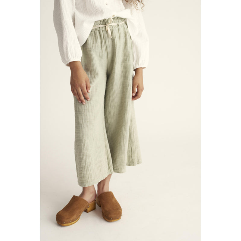 Cozmo Organic Soft Gauze Wide Pants Sena frosty green bei Yay Kids