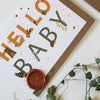 Emigrafikstudio Grusskarte mit Umschlag Hello Baby bei Yay Kids