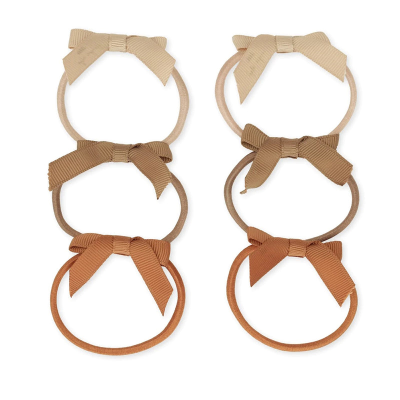 Konges Slojd Kinder Haargummis im 3er Pack mit Schleifen in Beige, Oat und Braun bei Yay Kids