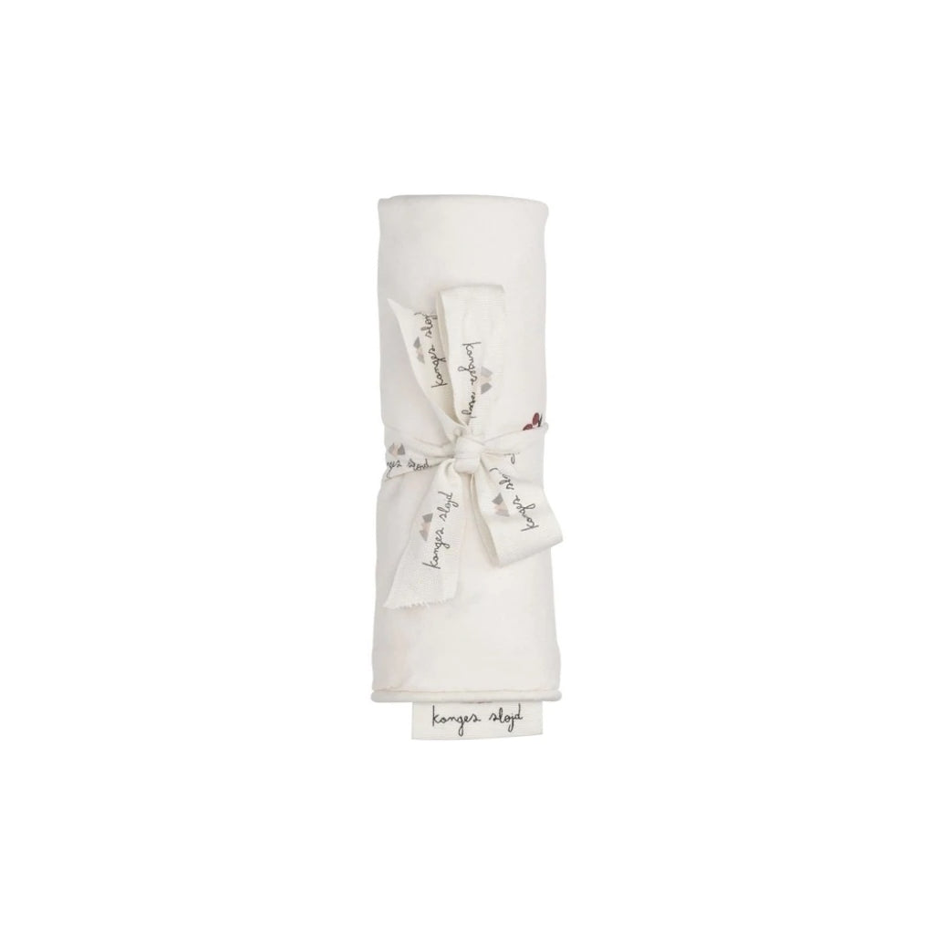 Konges Slojd Pillow Cover Etoile bei Yay Kids