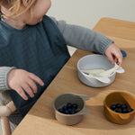 Liewood Baby Silikon Schalen Eddie Golden caramel/ blue bei Yay Kids
