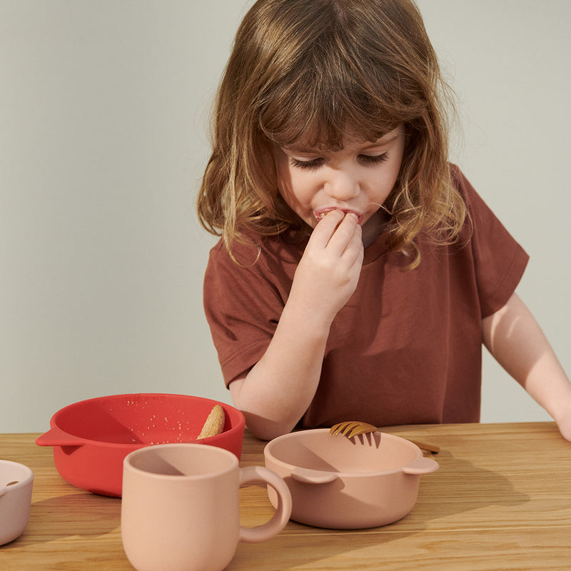 Liewood Kinder Silikon Schalen Eddie Apple red/ rose bei Yay Kids