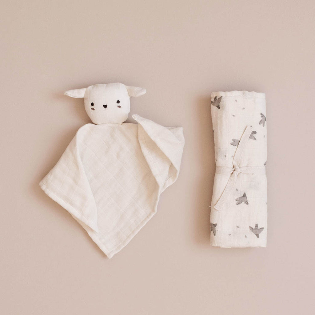 Main Sauvage Kuschel Nuschi Lamm Weiss bei Yay Kids