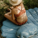 Moi Mili Muschel Baby Krabbeldecke Blau bei Yay Kids