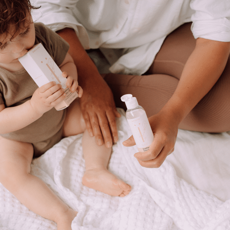 Naïf Soothing Baby Oil bei Yay Kids