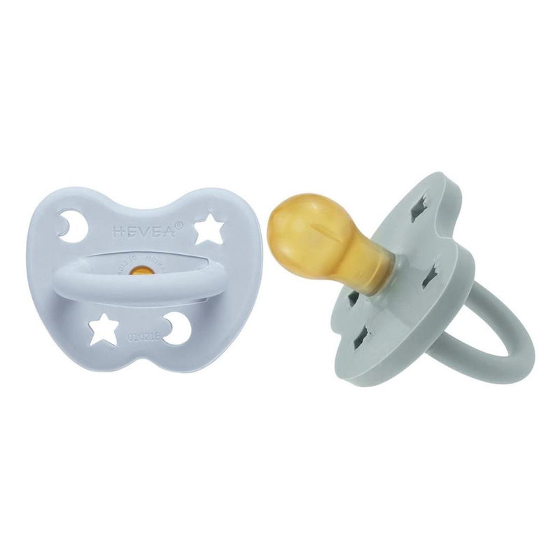Hevea Baby Nuggi aus Naturkautschuk Cottage Blue Round 3-36M bei Yay Kids